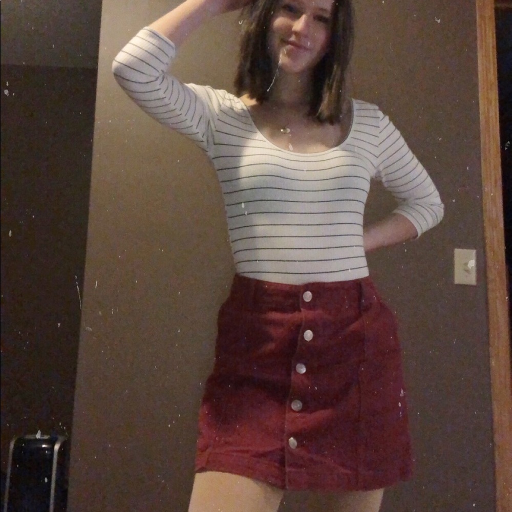 Red / burgundy / dark pink button up skirt